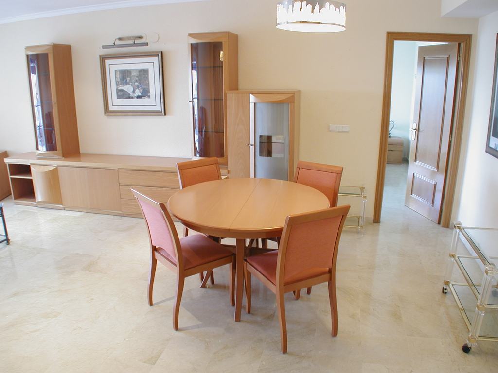 Apartamento a la venta en primera linea de playa.