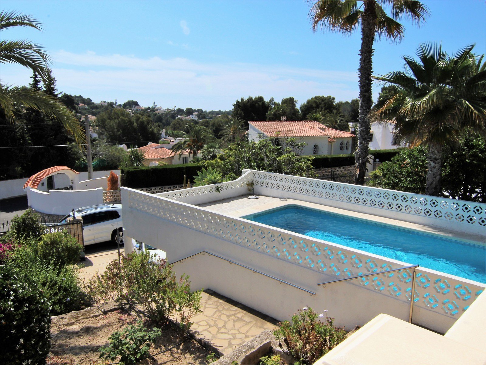Villa a la venta en Baladrar con piscina.