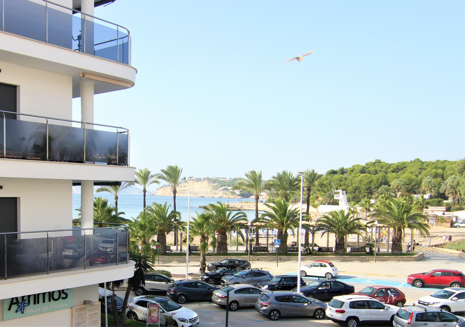Apartamento a la venta con vistas al mar en Moraira.